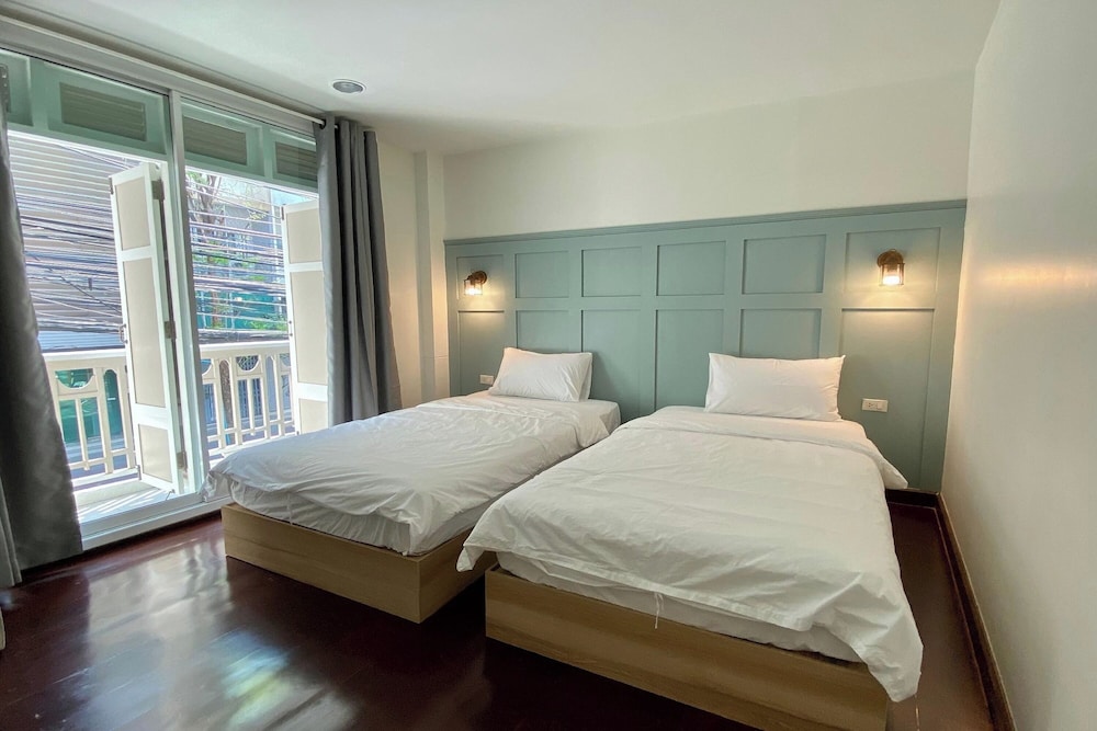 Standard Twin Room photo 1