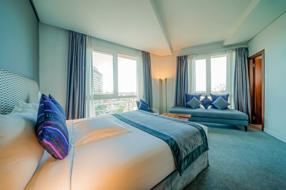 Superior Studio, Multiple Beds
