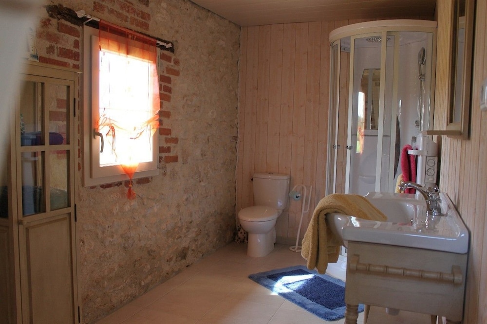 Cottage (Le Bûcher) photo 2