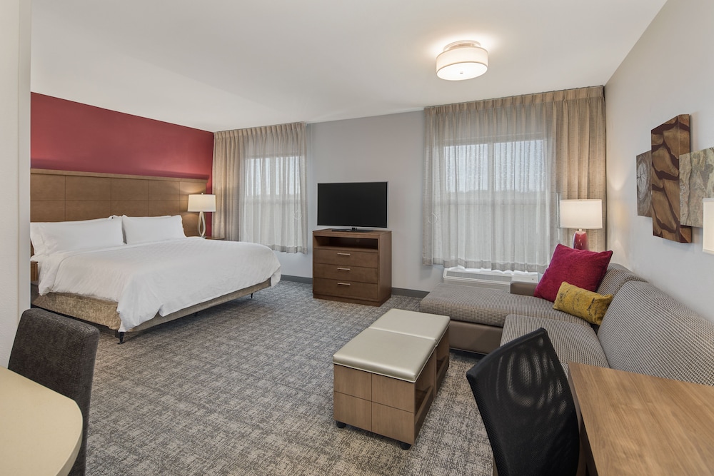 Studio Suite, 1 King Bed, Accessible, Kitchen (Communications) - Photo 3