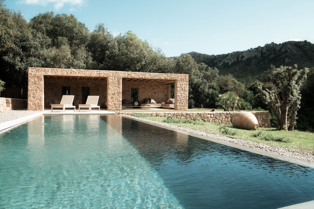 Sa Finqueta 3-Bedroom Pool Villa