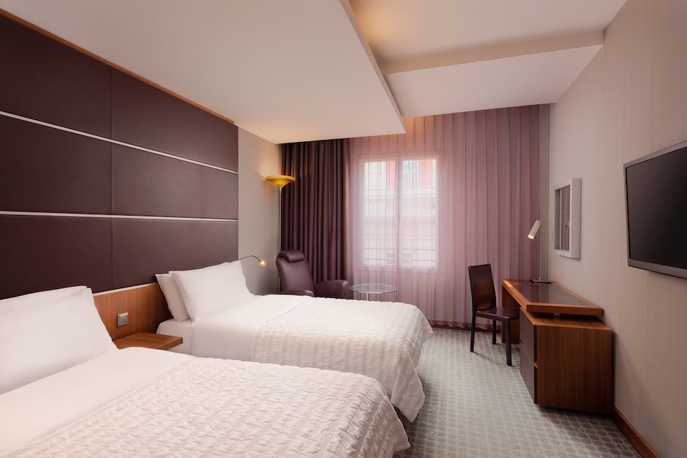 Deluxe Room, 2 Twin Beds