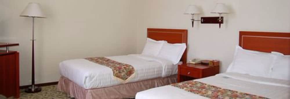 Superior Twin Room photo 2