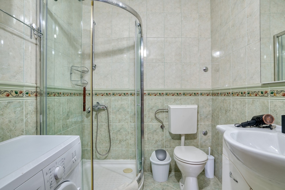 Panoramic Apartment - Photo 23