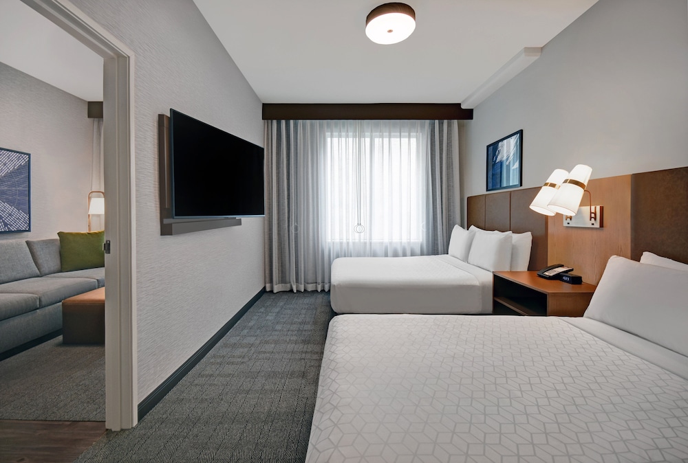Suite, 1 Bedroom, Accessible Bathtub, Kitchen (Communications) - Photo 7