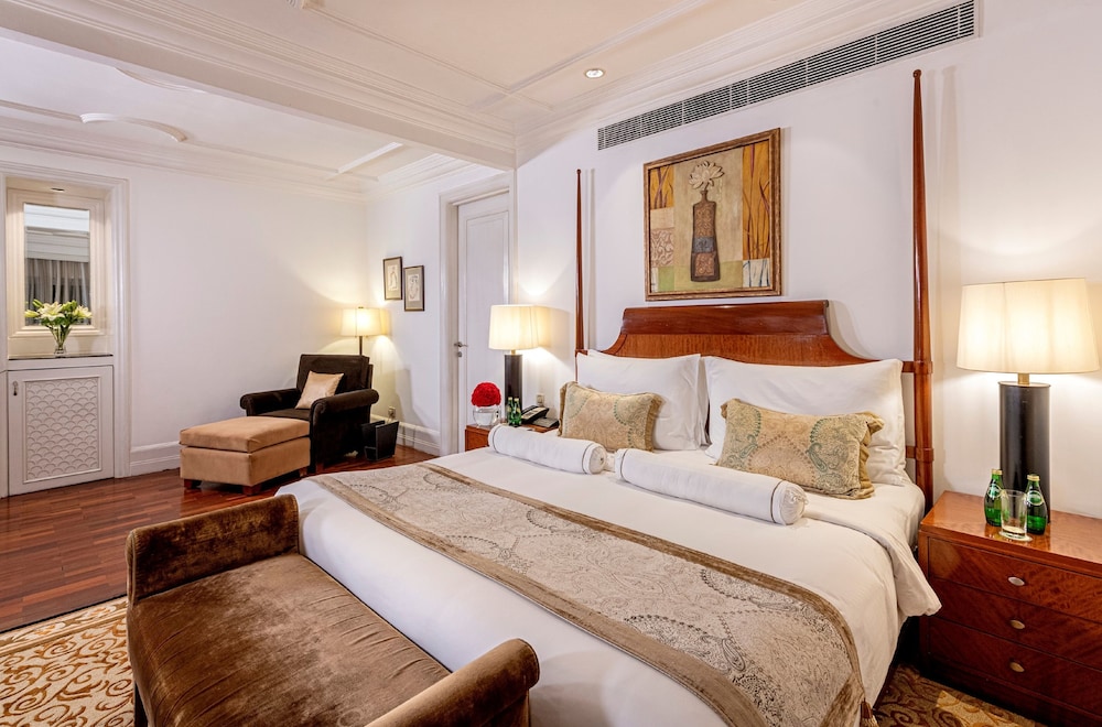 Suite, Non Smoking (Willingdon Crescent)