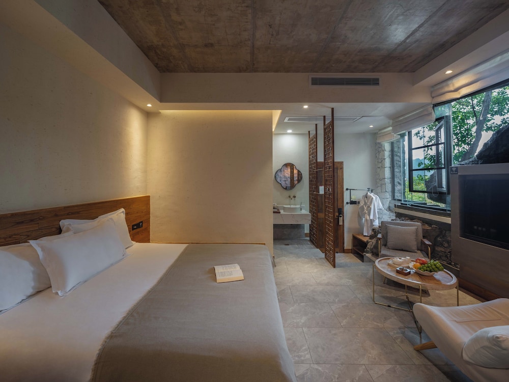 Basic Double Room photo 2