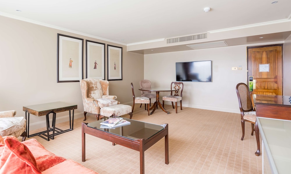 Suite, 1 Bedroom - Photo 4