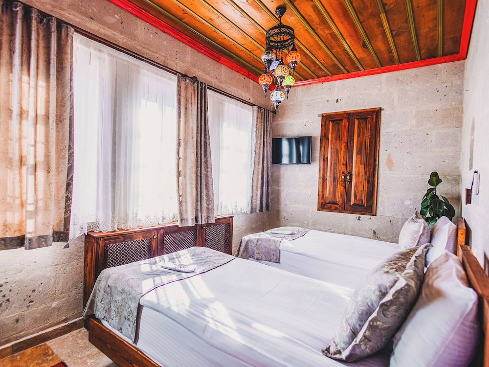 Hurrem Twin Deluxe Room photo 1
