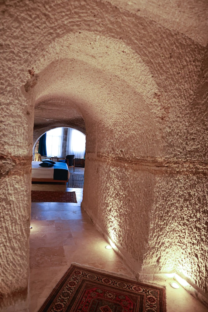 Premium Room - Photo 6