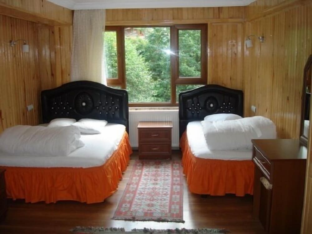 Standard Triple Room - Photo 1