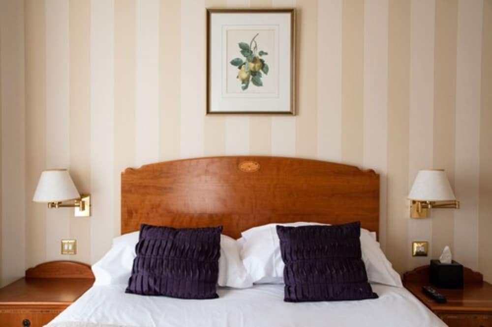 Standard Double Room, 1 Double Bed photo 3