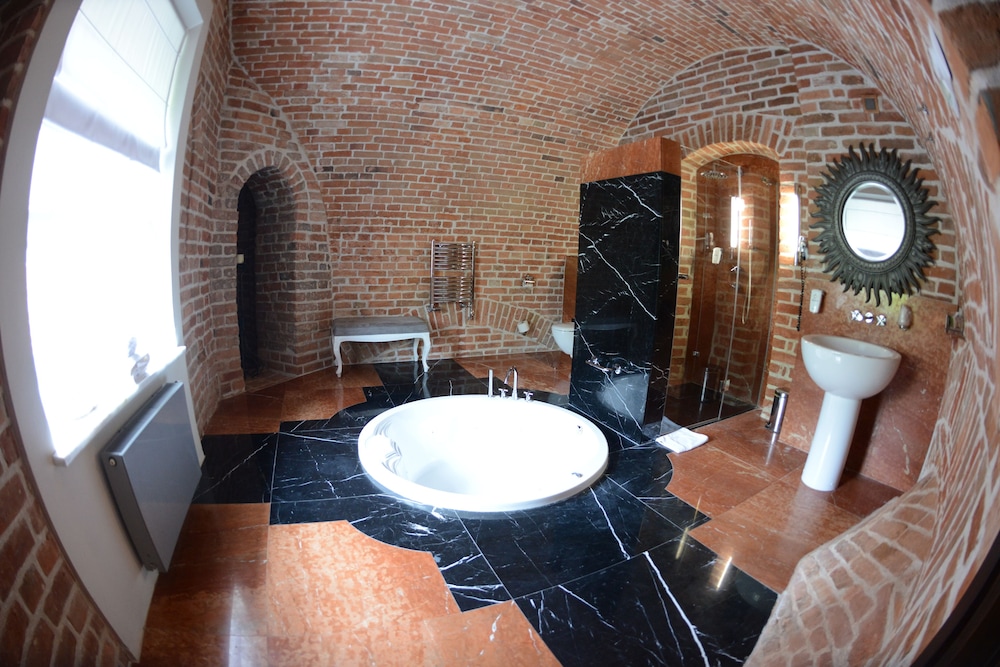 Luxury Apartment (Krasicki)