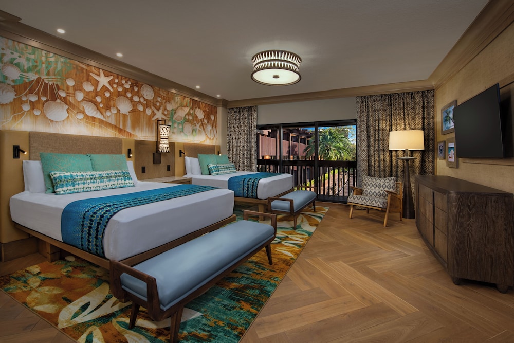King Kamehameha Suite - Club Level photo 3