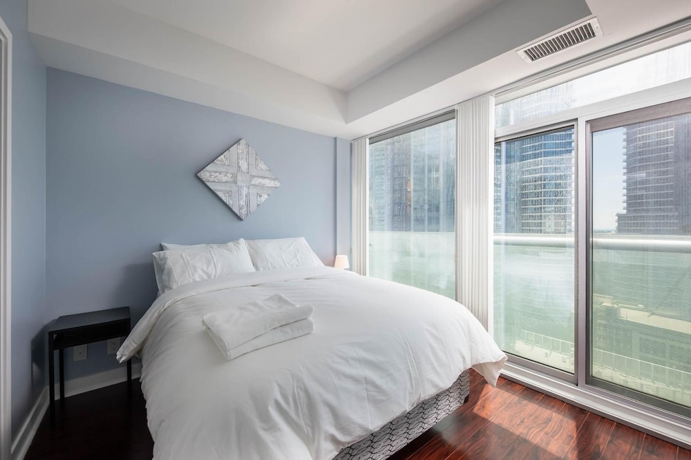Family Suite, 3 Bedrooms, 2 Bathrooms, City View