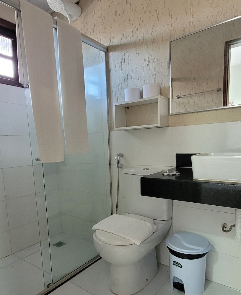 Standard Double Room, Balcony, Pool View - Photo 3