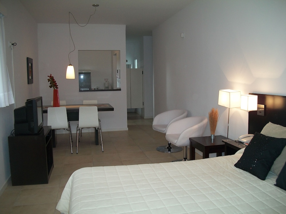 Family Shared Dormitory, Multiple Beds photo 2