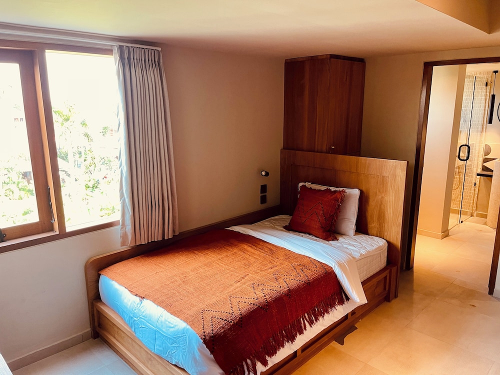 Deluxe Shared Dormitory photo 2