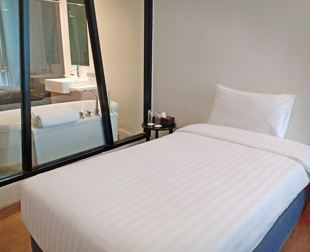 Deluxe room only (No Breakfast / No Transfer) - Photo 3