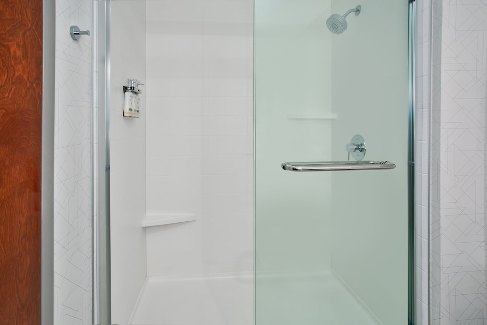 Suite, 1 King Bed with Sofa bed, Accessible (Comm, Extra Floor Space) - Photo 4