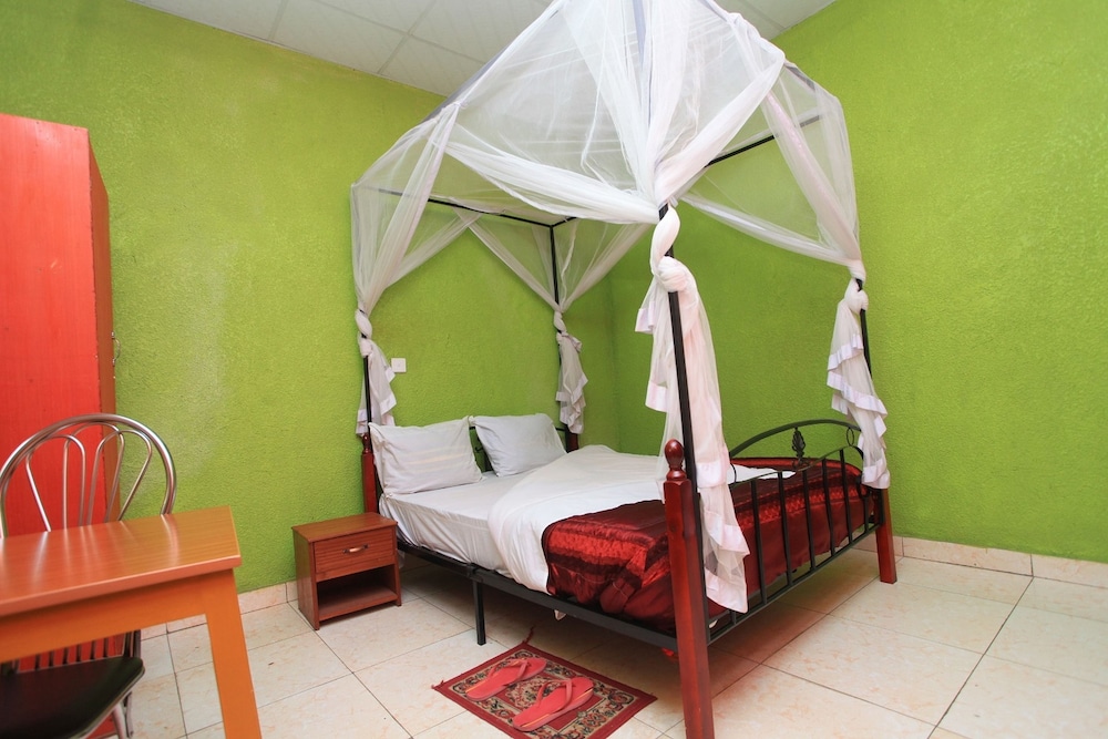 Double Room - Photo 3