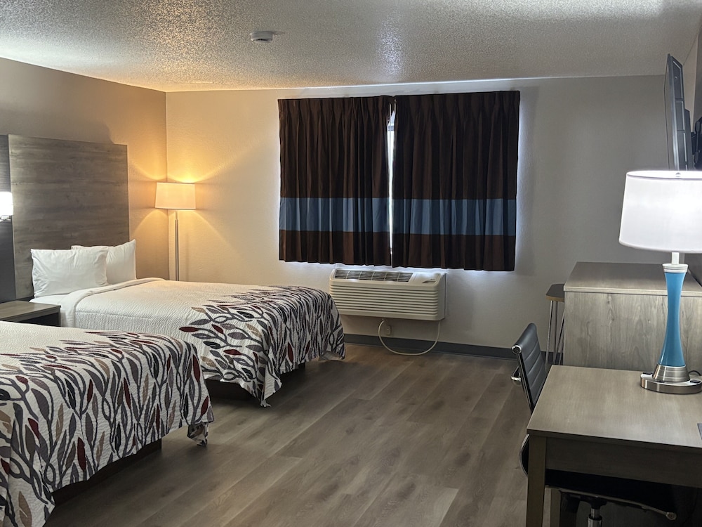 Superior Room, 2 Double Beds, Non Smoking (Larger Room) - Photo 2