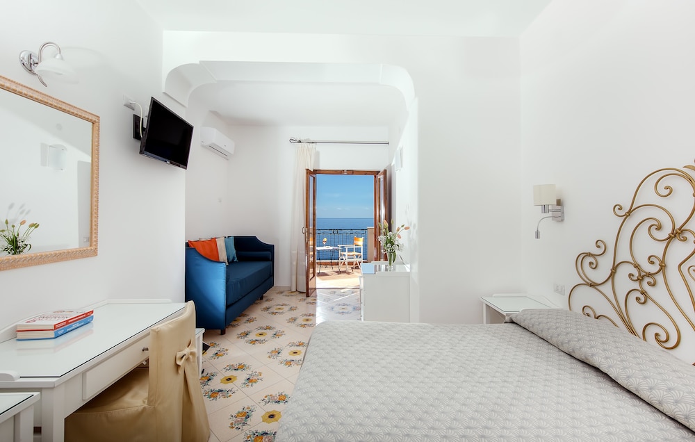 Family Room, Terrace, Sea View