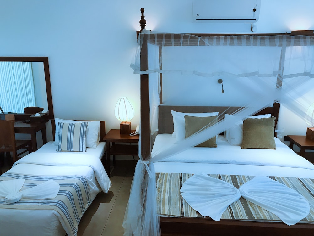 Family Double Room, 1 Bedroom, Bathtub photo 2