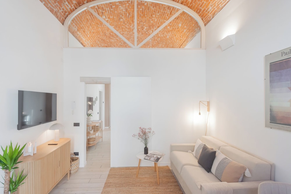Apartment (1 Bedroom)