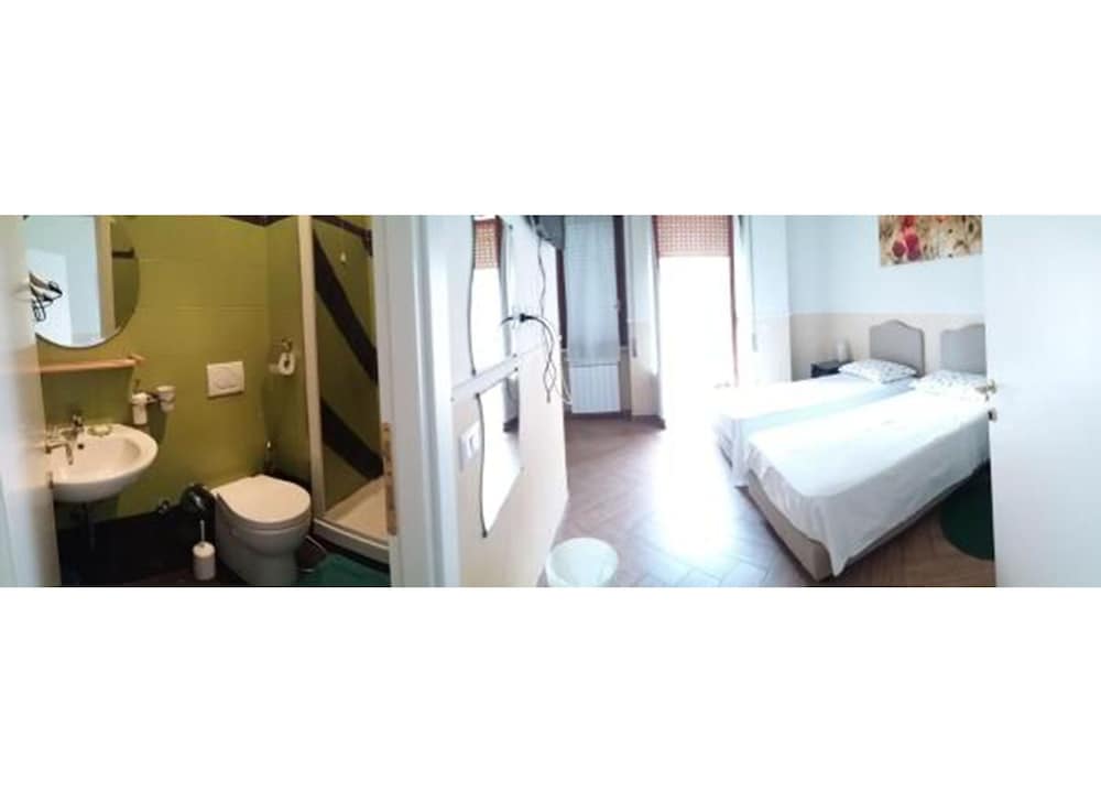Twin Room photo 2