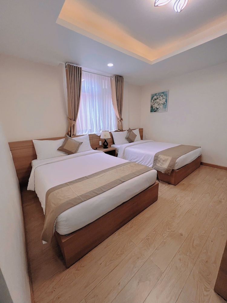 Basic Quadruple Room