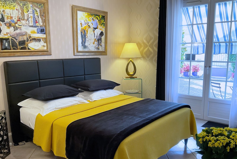 Deluxe Double Room photo 1