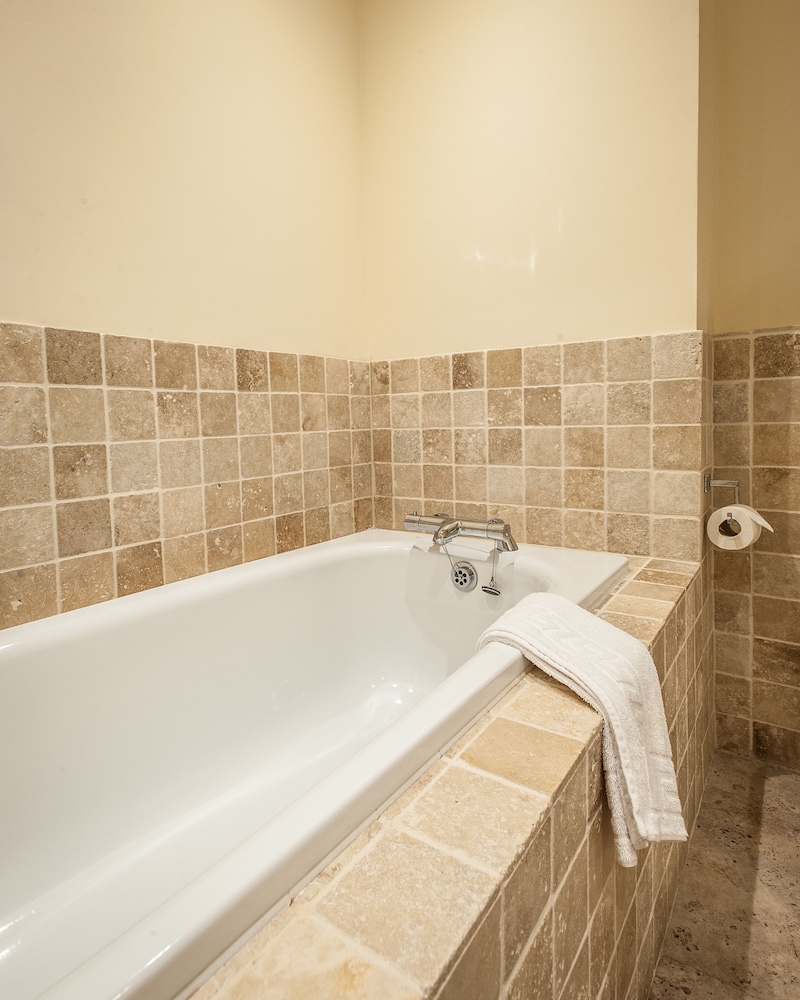 Classic Double or Twin Room photo 3