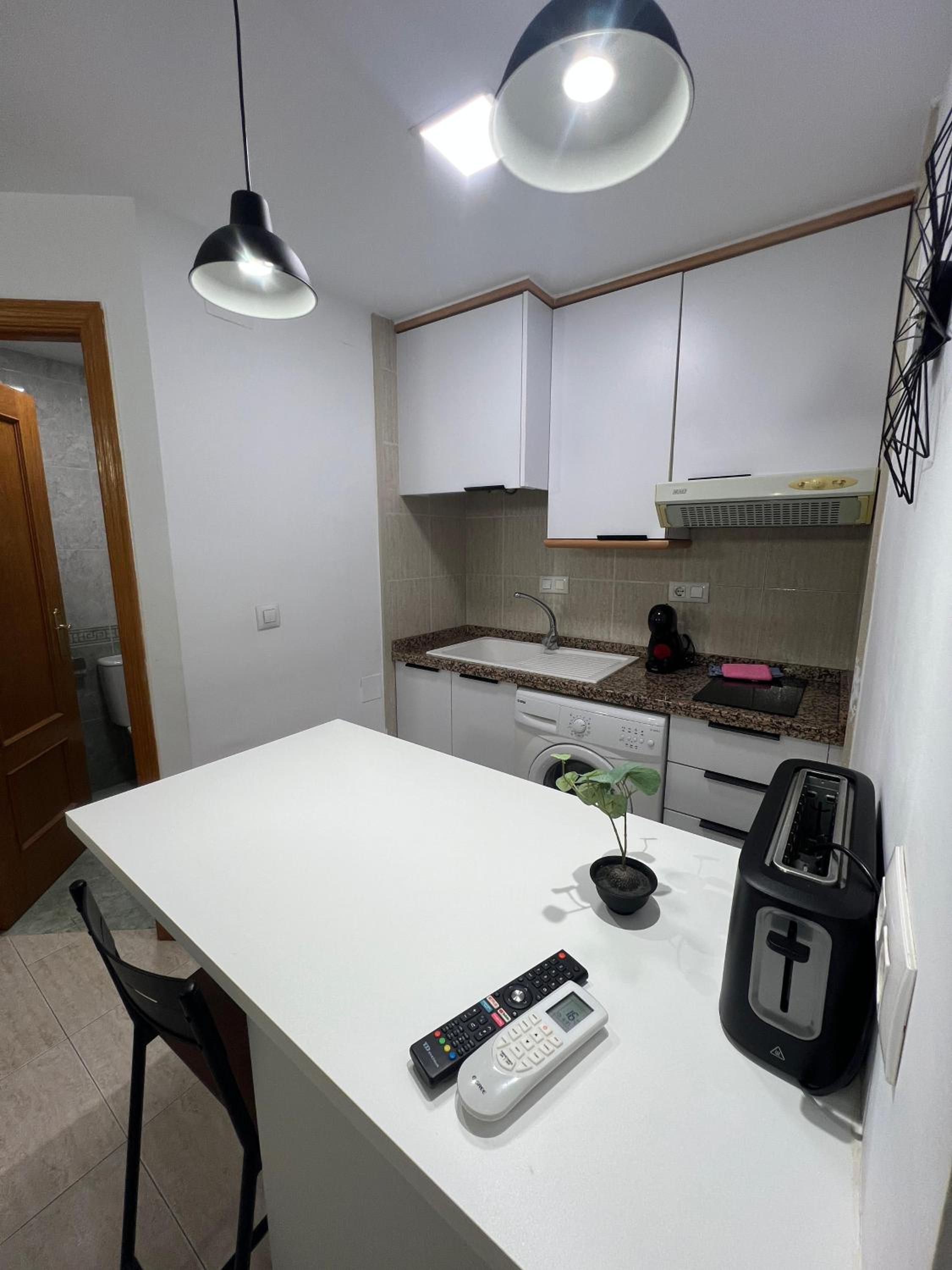 One-Bedroom Apartment photo 3