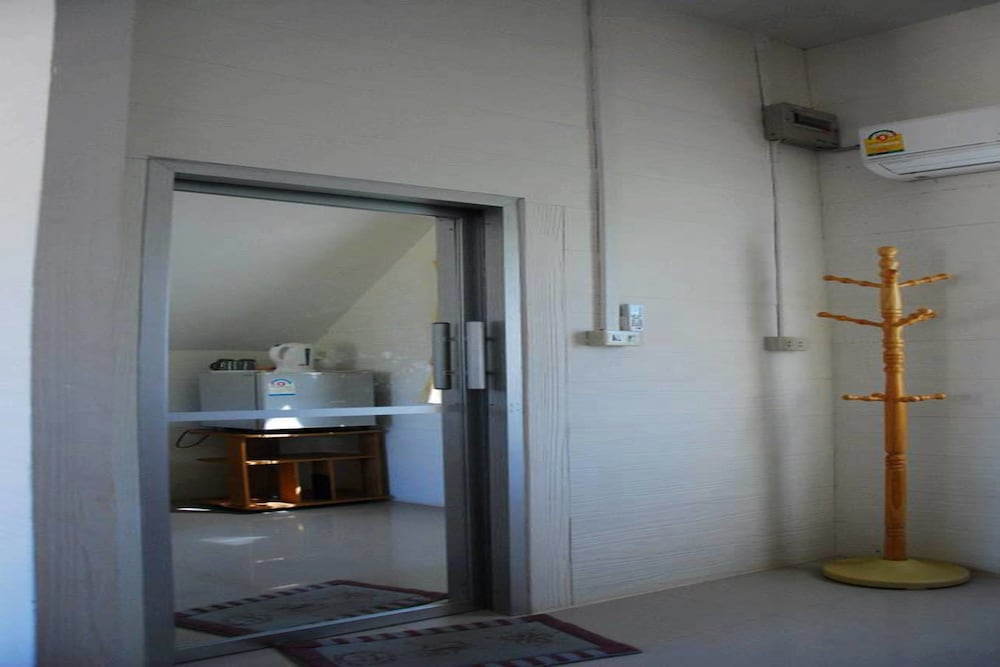 Standard Room photo 2