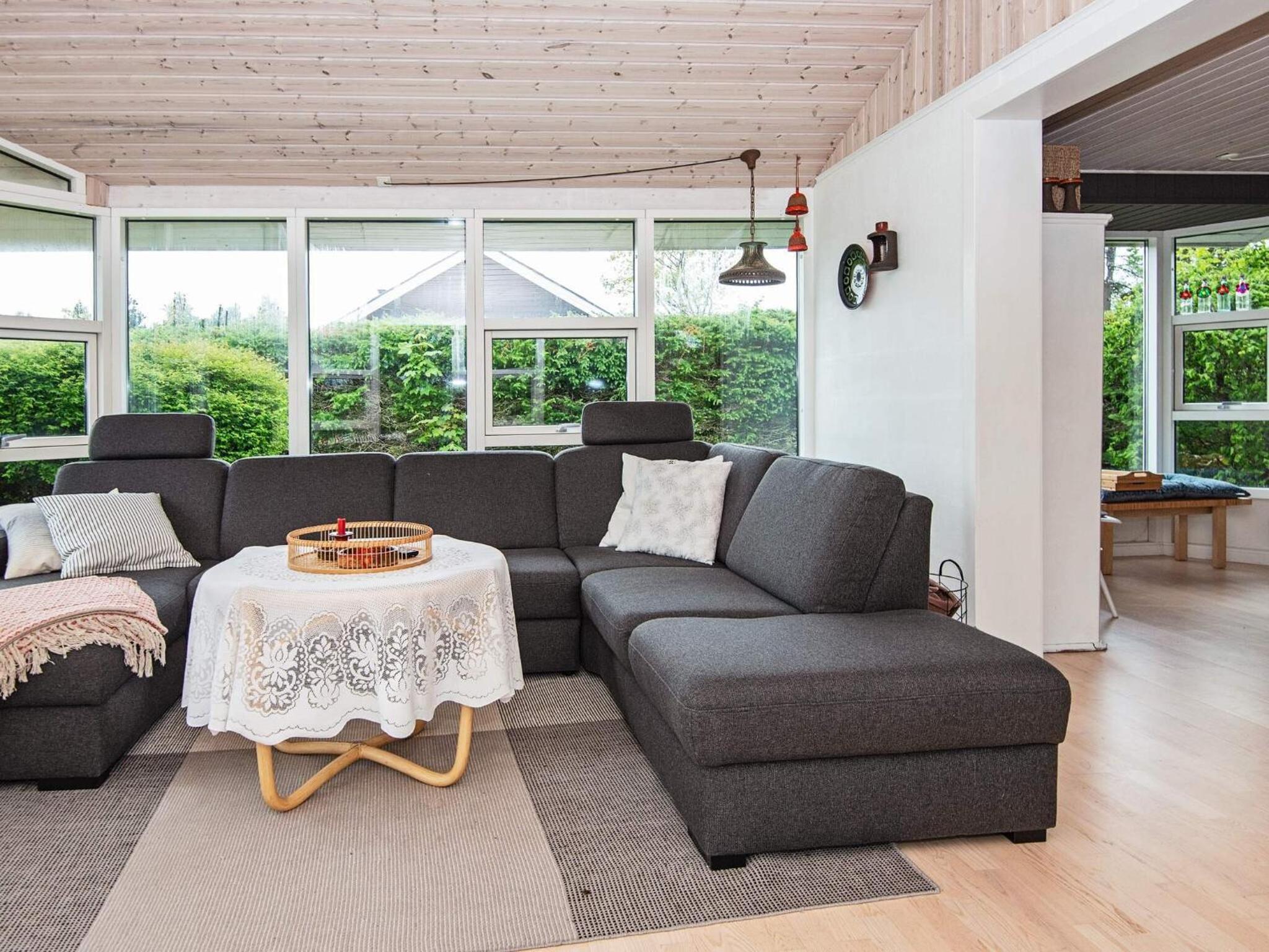 Three-Bedroom Vacation Home  photo 2
