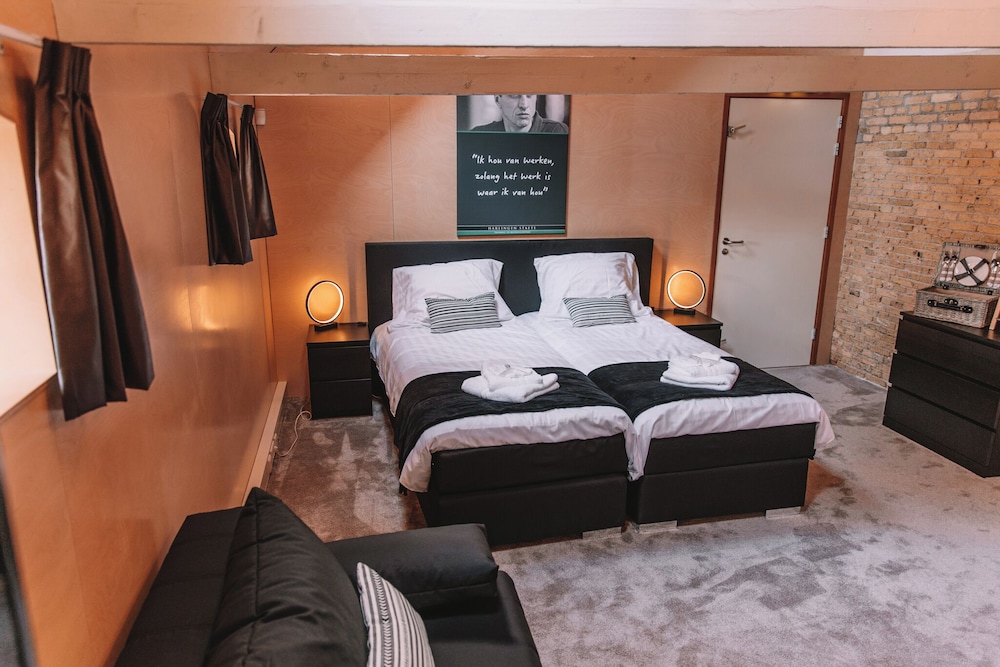 Deluxe Suite, Multiple Beds photo 1