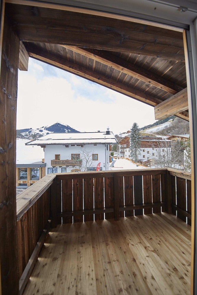 Apartment (Top 7) photo 3