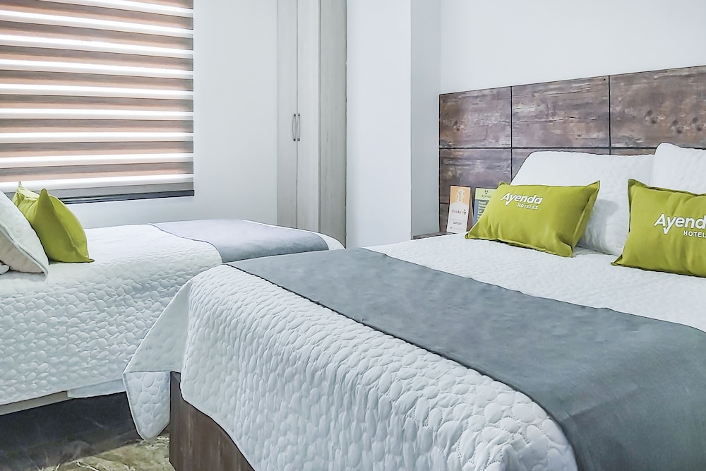 Triple Room, Multiple Beds