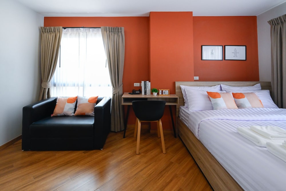 Deluxe Room, 1 Queen Bed