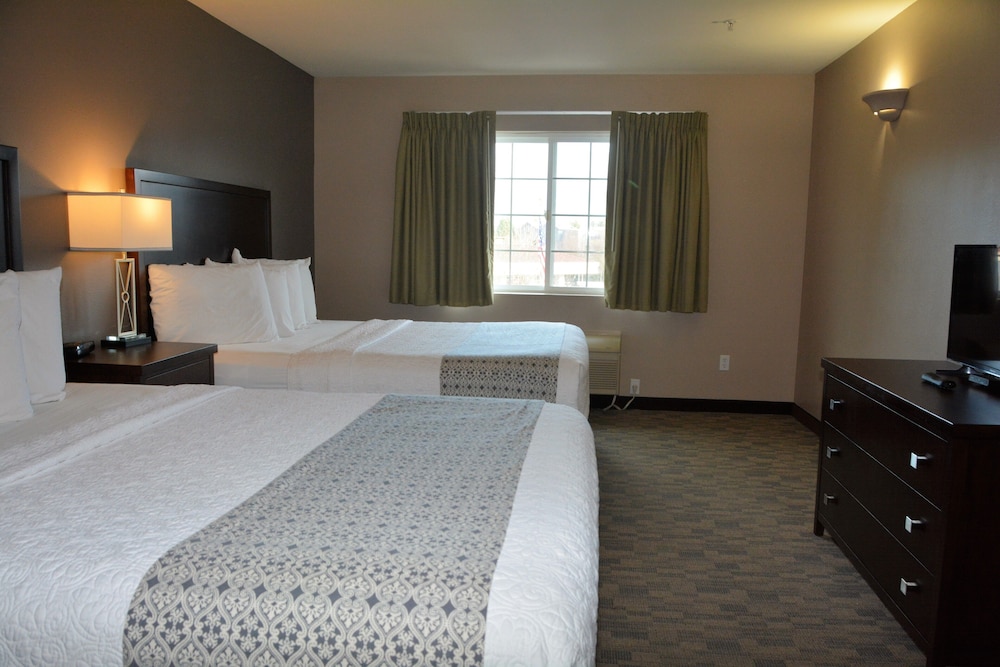 Executive Room, 2 Queen Beds - Photo 1