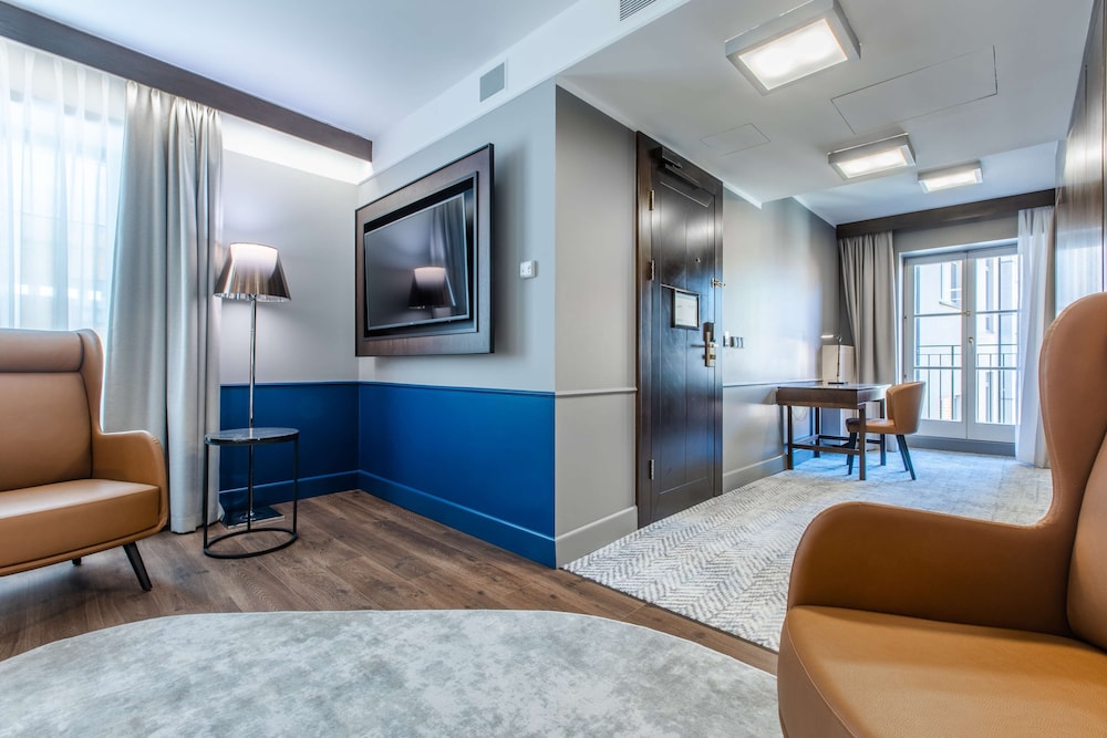 Junior Suite, Balcony - Photo 1