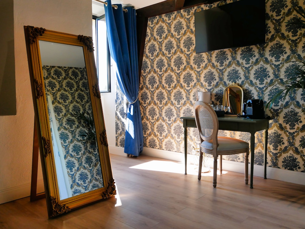 Deluxe Double Room photo 3