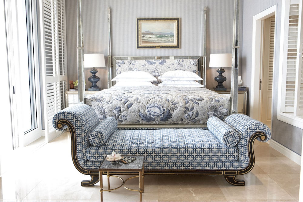 Luxury Sea Facing Suite - Photo 35