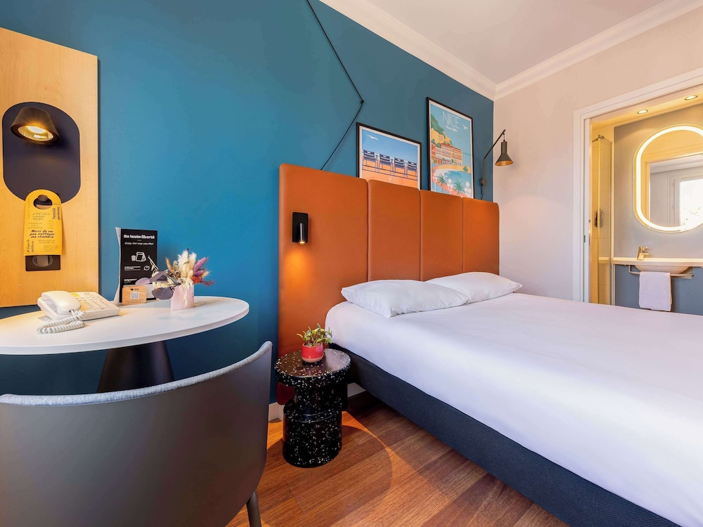 Standard Room, 1 Double Bed - Photo 17