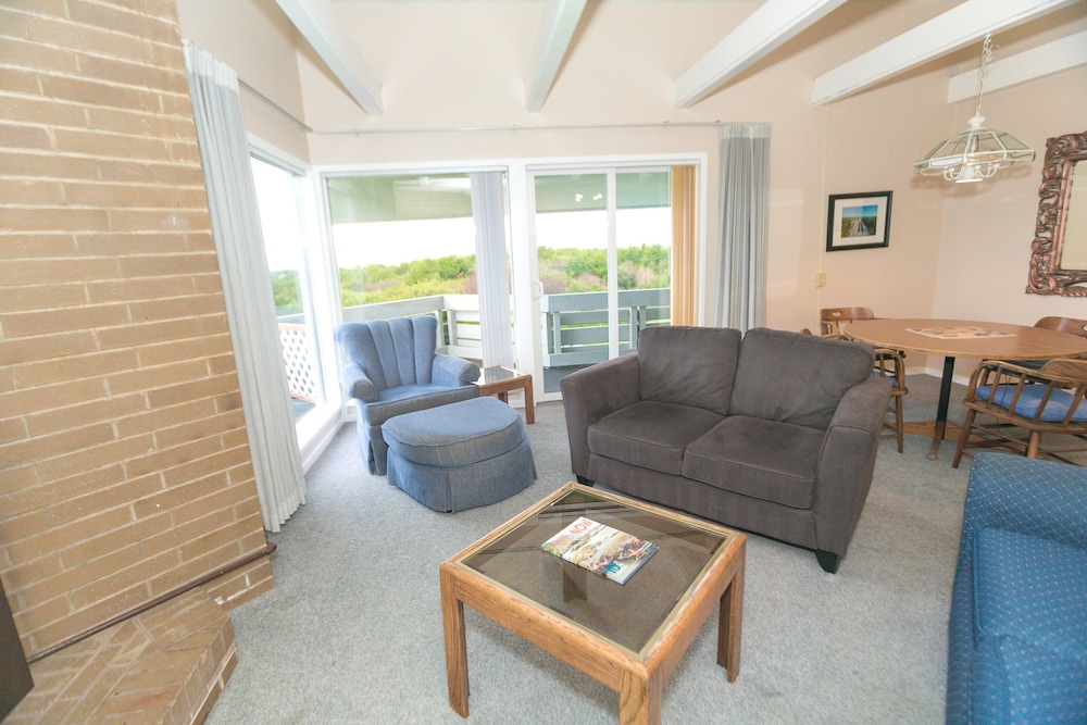 Premium Room, 1 King Bed with Sofa bed, Kitchen, Ocean View (Premium One Bedroom Deluxe Unit-Room) - Photo 8