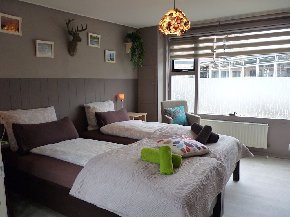 Standard Twin Room photo 2