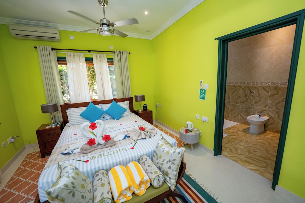 Basic Double Room photo 2