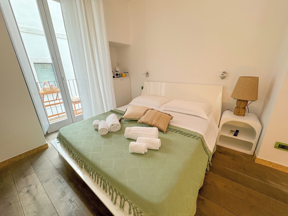 Comfort Double Green Room, Balcony, City View