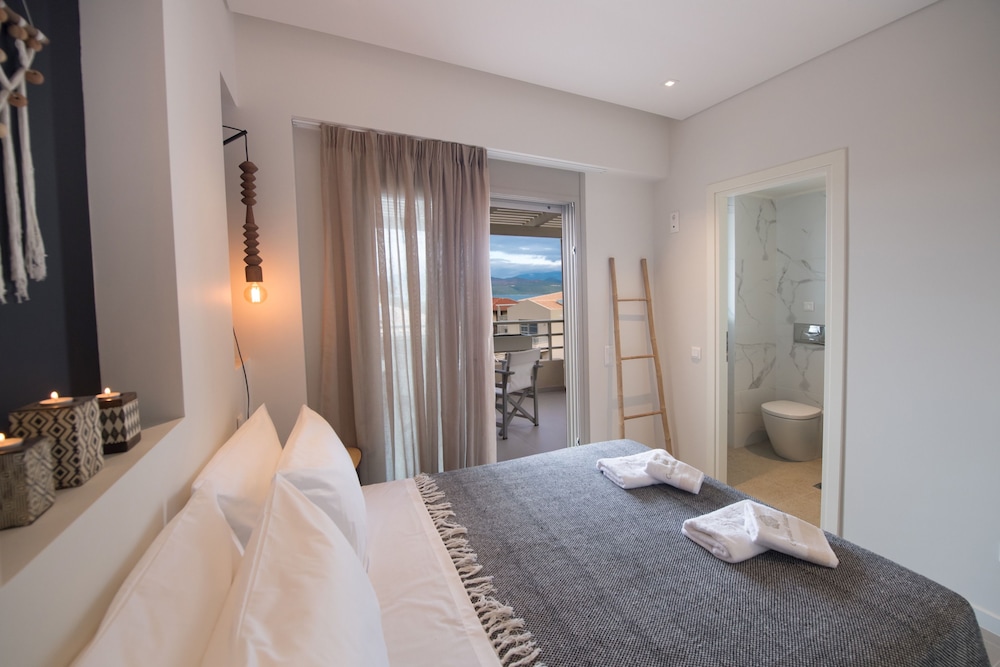 Deluxe Suite, Private Pool, Garden View